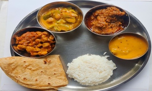 Non Veg Tiffins- Daily