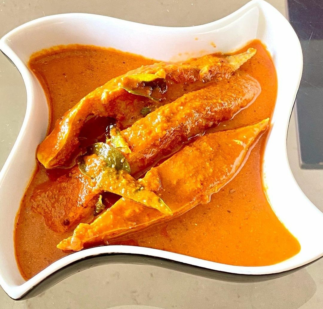 Pomfret Ghasshi